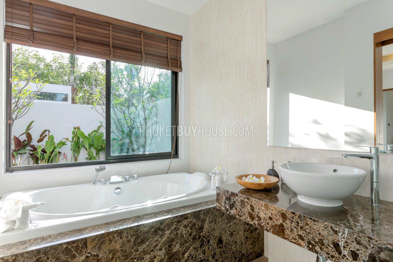 NAY5168: High End Quality Villa with Stunning Panoramic Seaviews of Nai Yang Beach. Photo #10