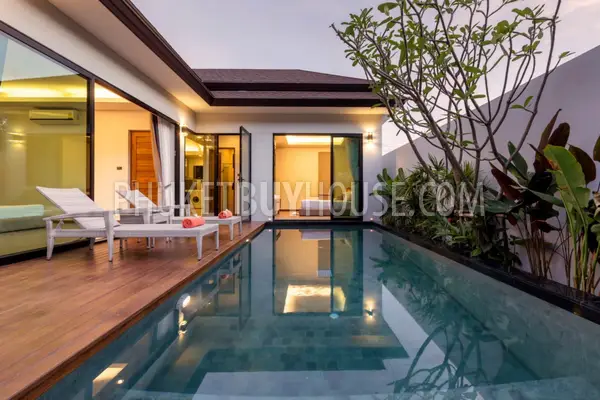 NAY5168: High End Quality Villa with Stunning Panoramic Seaviews of Nai Yang Beach. Photo #16