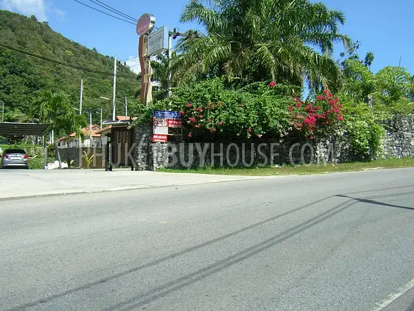 NAI5170: The land located in Nai Harn. Photo #1