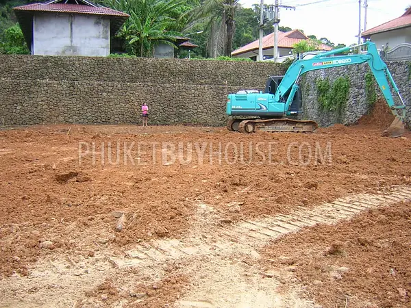 NAI5170: The land located in Nai Harn. Photo #11