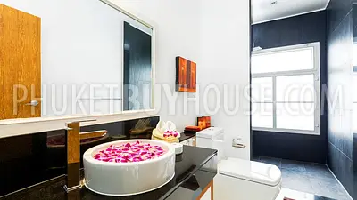 RAW5137: Luxury Pool Villa in Phuket with 4 Bedrooms. Photo #53