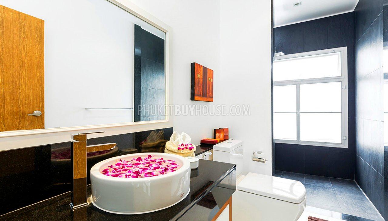 RAW5137: Luxury Pool Villa in Phuket with 4 Bedrooms. Photo #53
