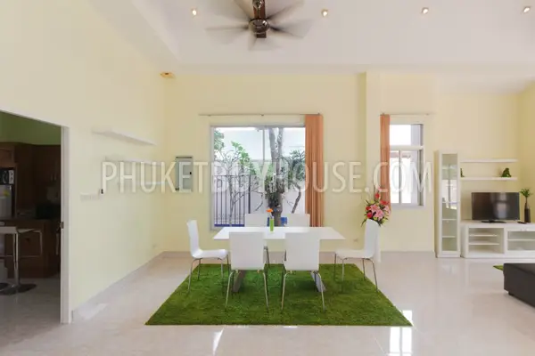 KTH5142: 3 Bedrooms Full Furnished House in Kathu. Photo #4