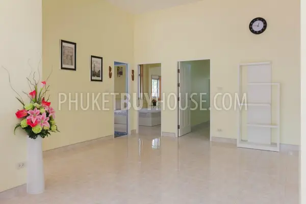 KTH5142: 3 Bedrooms Full Furnished House in Kathu. Photo #5