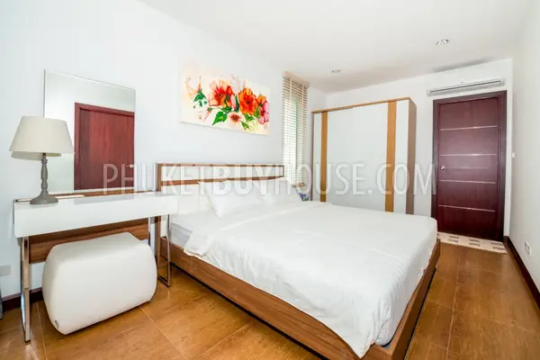 KAM5152: 3 Bedroom Townhouse in Kamala Beach. Photo #11