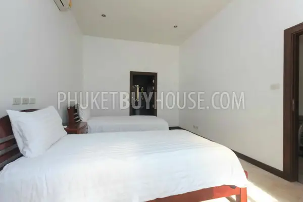 RAW5154: Elegant 5 Bedroom villa in Rawai. Photo #9