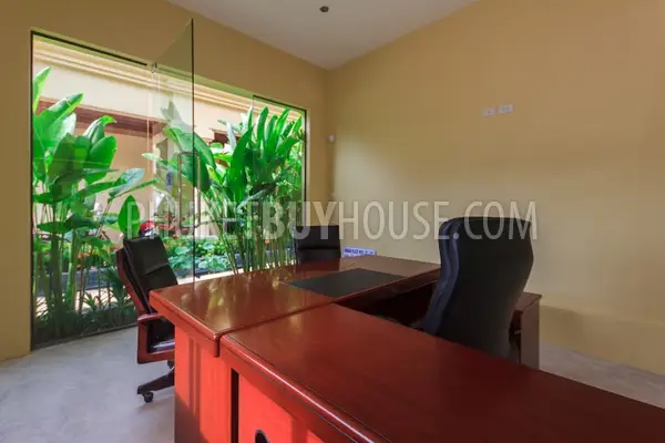 RAW5154: Elegant 5 Bedroom villa in Rawai. Photo #15