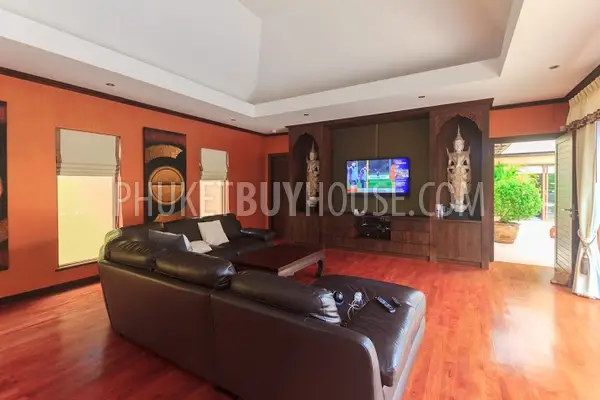 RAW5154: Elegant 5 Bedroom villa in Rawai. Photo #20