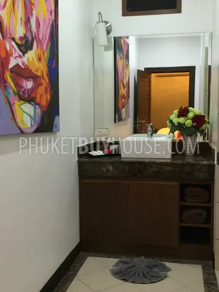 RAW5154: Elegant 5 Bedroom villa in Rawai. Photo #36