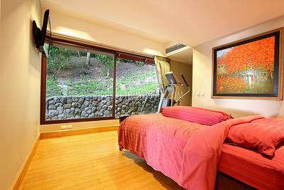 PAT5205: 5 Bedrooms Villa in Patong. Photo #7
