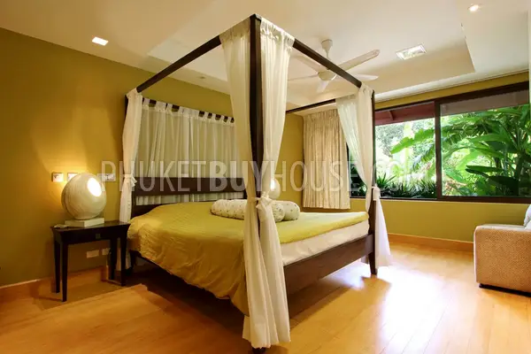 PAT5205: 5 Bedrooms Villa in Patong. Photo #9