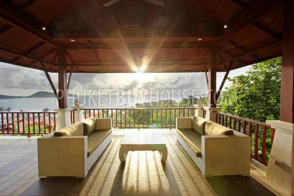 PAT5205: 5 Bedrooms Villa in Patong. Photo #13