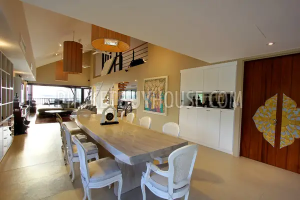 PAT5205: 5 Bedrooms Villa in Patong. Photo #14