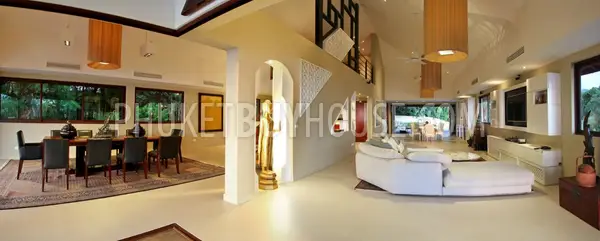 PAT5205: 5 Bedrooms Villa in Patong. Photo #19