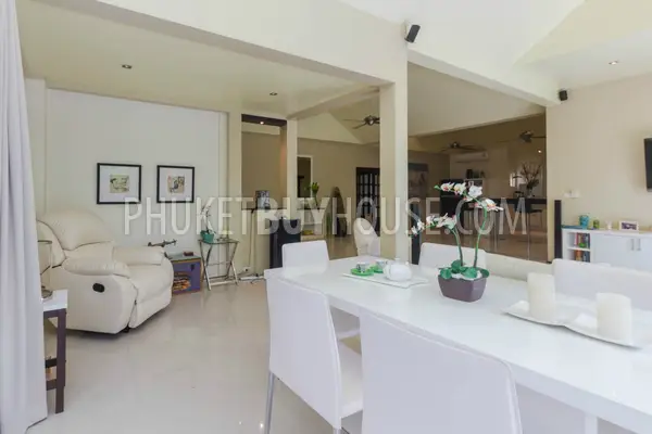 TAL5207: 2 Bedroom Western Private Pool Villa. Photo #6