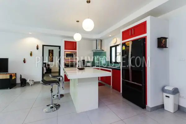 RAW5211: Pool villa in Rawai area. Photo #14