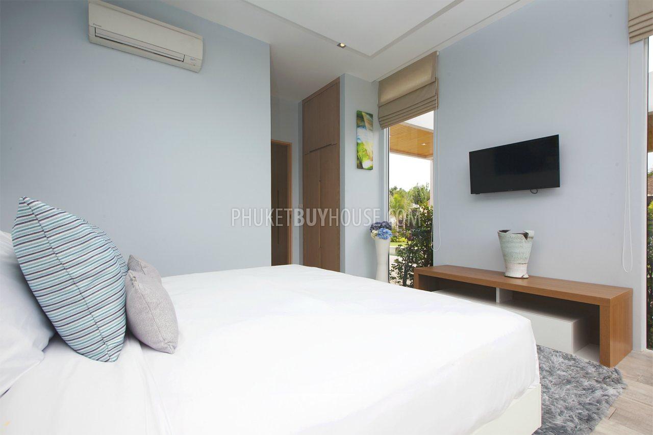 NAI5212: 2 Bedrooms Luxury Villa near Nai Harn Beach. Photo #4