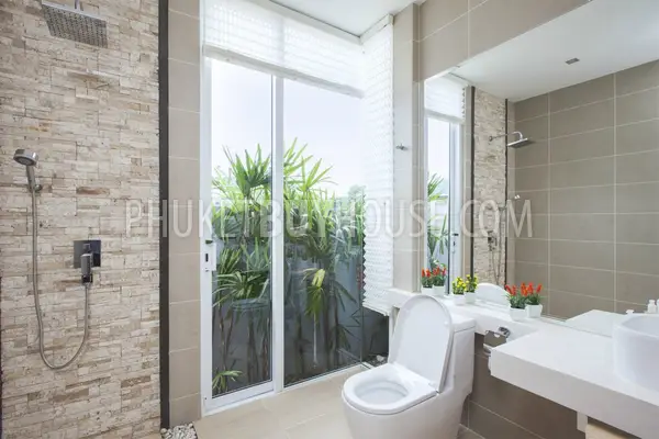 NAI5212: 2 Bedrooms Luxury Villa near Nai Harn Beach. Photo #24
