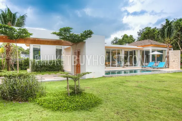 NAI5212: 2 Bedrooms Luxury Villa near Nai Harn Beach. Photo #29