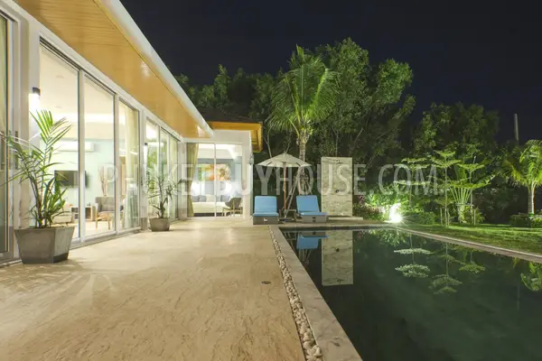 NAI5212: 2 Bedrooms Luxury Villa near Nai Harn Beach. Photo #31