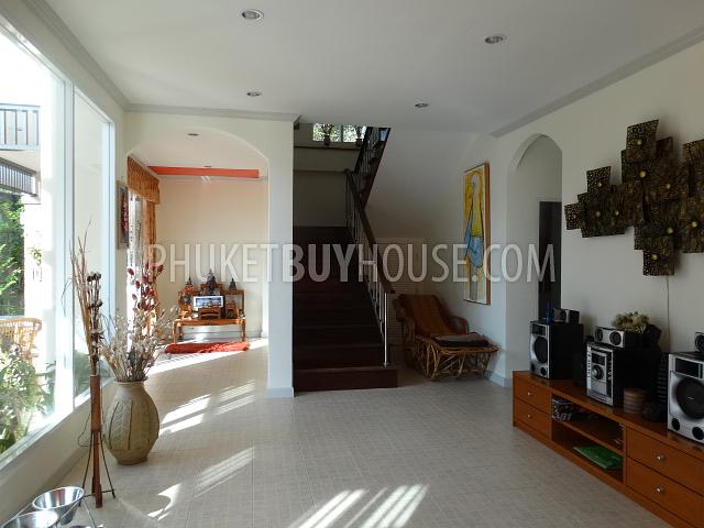KAR5221: 4 Bedrooms House with walking distance to the Karon Beach. Photo #5