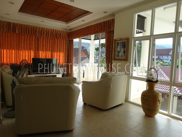 KAR5221: 4 Bedrooms House with walking distance to the Karon Beach. Photo #7