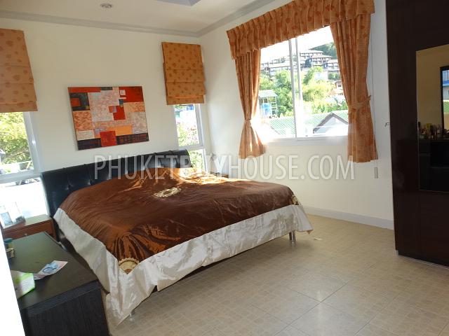 KAR5221: 4 Bedrooms House with walking distance to the Karon Beach. Photo #11