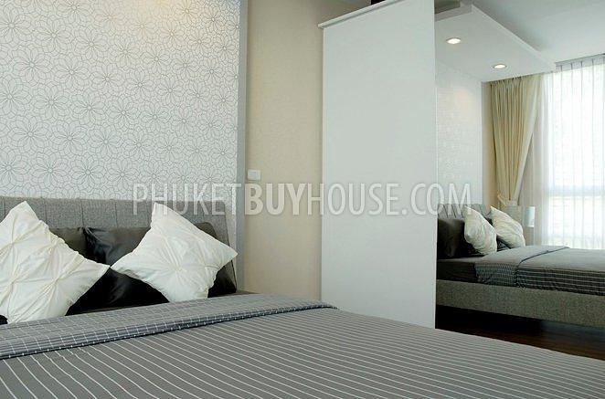 PHU5187: Modern Two Bedroom Apartment in Phuket Town. Photo #3