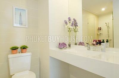 PHU5187: Modern Two Bedroom Apartment in Phuket Town. Photo #12