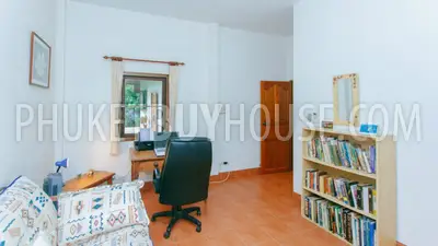 RAW5201: 4 Bedrooms Villa with Private Pool in Rawai. Photo #13
