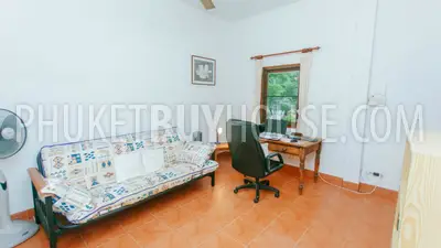 RAW5201: 4 Bedrooms Villa with Private Pool in Rawai. Photo #14