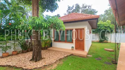 RAW5201: 4 Bedrooms Villa with Private Pool in Rawai. Photo #24