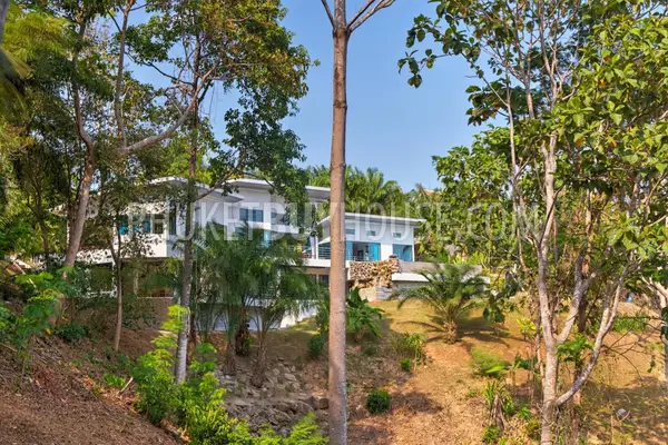 LAY5246: 5 Bedrooms Villa near Layan Beach. Photo #32