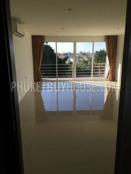 PAT5262: Studio Apartment close to Patong Beach. Photo #10