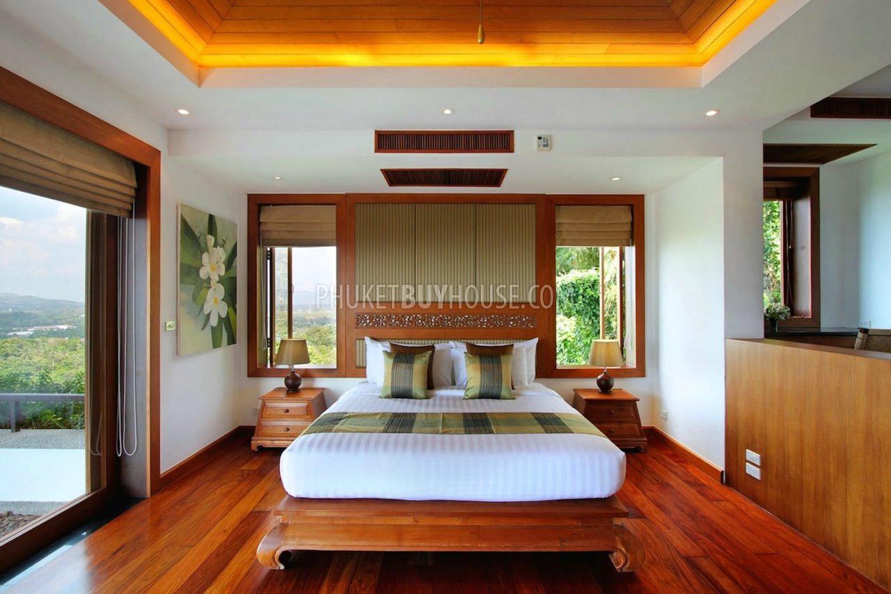 SUR5268: Luxury villa 5 bedrooms with stunning sea views. Photo #27