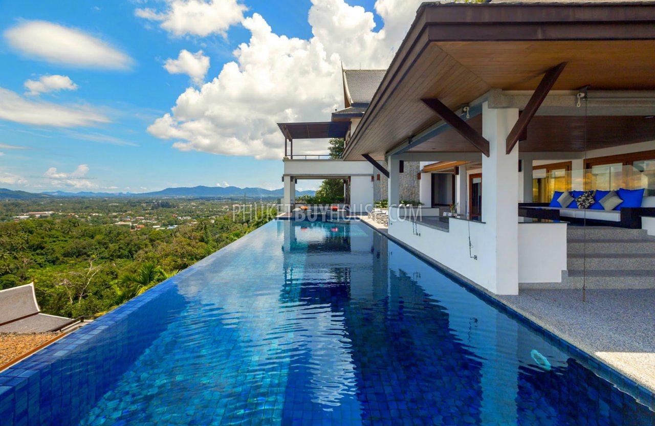 SUR5268: Luxury villa 5 bedrooms with stunning sea views. Photo #31