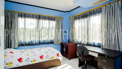 RAW5275: 7 Bedrooms Sea View Villa. Photo #17