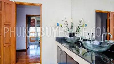 RAW5275: 7 Bedrooms Sea View Villa. Photo #21