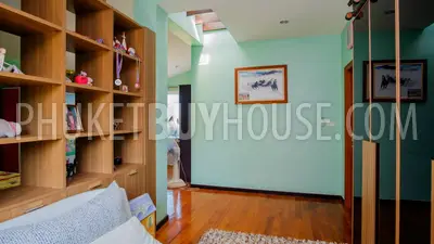RAW5275: 7 Bedrooms Sea View Villa. Photo #27