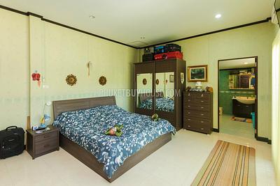 NAI5238: 3 Bedrooms Pool House in Nai Harn. Photo #4