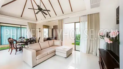 NAI5239: Three Villas with 3 Bedrooms for Sale in Nai Harn. Photo #14
