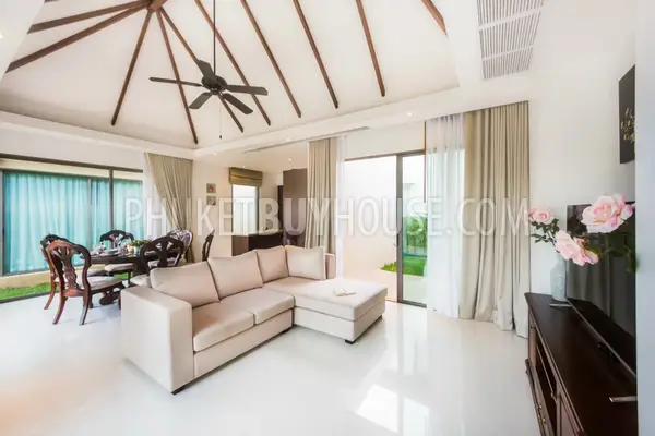 NAI5239: Three Villas with 3 Bedrooms for Sale in Nai Harn. Photo #14