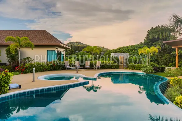 NAI5239: Three Villas with 3 Bedrooms for Sale in Nai Harn. Photo #21