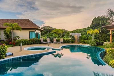 NAI5239: Three Villas with 3 Bedrooms for Sale in Nai Harn. Photo #21