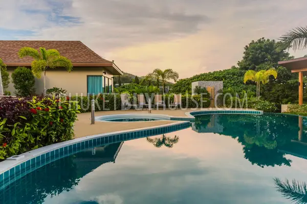 NAI5239: Three Villas with 3 Bedrooms for Sale in Nai Harn. Photo #23