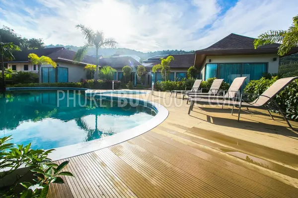 NAI5239: Three Villas with 3 Bedrooms for Sale in Nai Harn. Photo #27