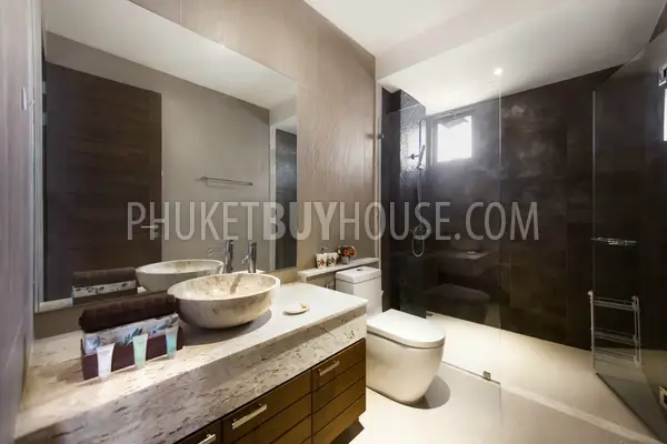 NAI5239: Three Villas with 3 Bedrooms for Sale in Nai Harn. Photo #28