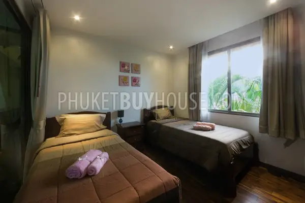 NAI5239: Three Villas with 3 Bedrooms for Sale in Nai Harn. Photo #35