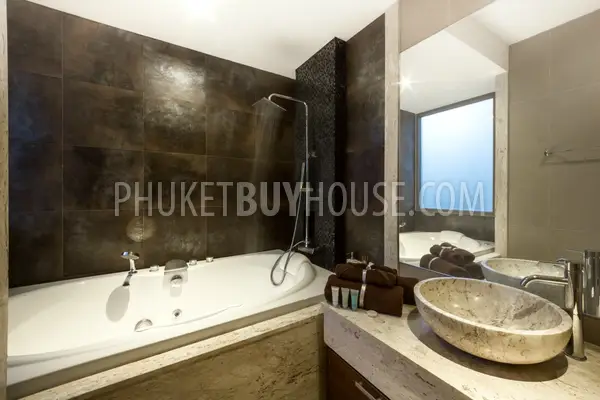 NAI5239: Three Villas with 3 Bedrooms for Sale in Nai Harn. Photo #38