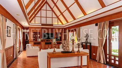 NAI5245: Thai Luxury Pool Villa 4 Bedrooms close to Nai Harn Beach. Photo #4